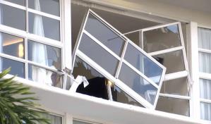 Un helic&oacute;ptero se estrella en el techo de un hotel Hilton en Australia