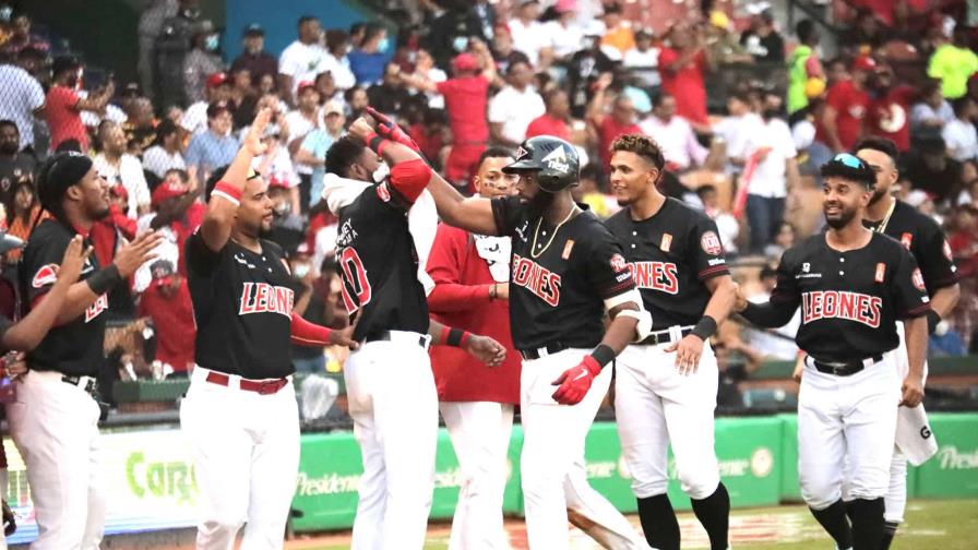 Leones definen cuerpo técnico que acompañará al dirigente Pujols