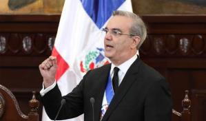 Los escándalos y cambios de funcionarios en el primer gobierno de Abinader