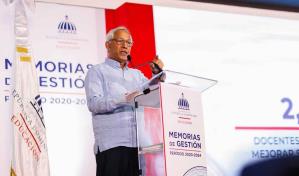 Ministro de Educación llama a cambiar las personas, no las políticas, en favor del sistema educativo