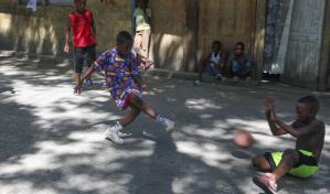 Save the Children denuncia que cinco menores mueren o son heridos cada semana en Haití