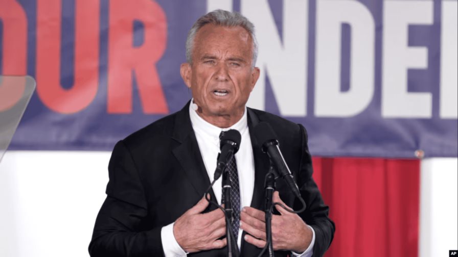 Una jueza saca a Robert Kennedy Jr. de la boleta electoral de NY por falsificar su dirección