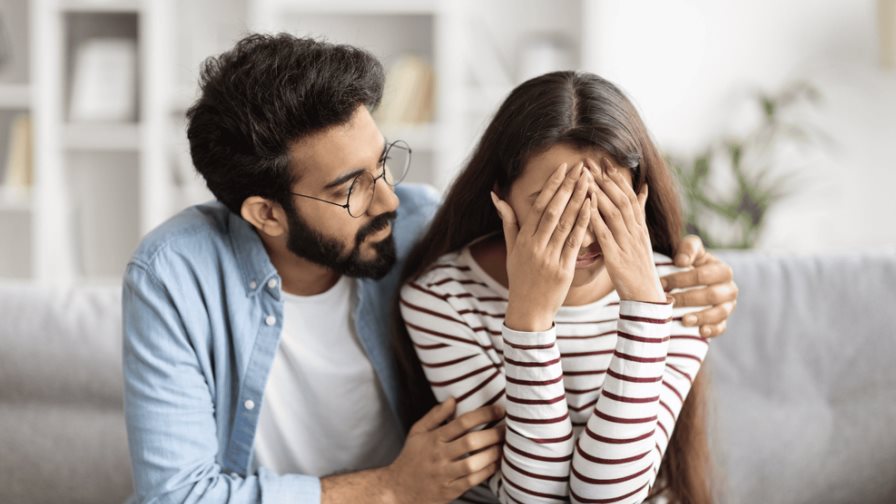 Familias tóxicas: ¿quién protege a la pareja de la familia? - Diario Libre