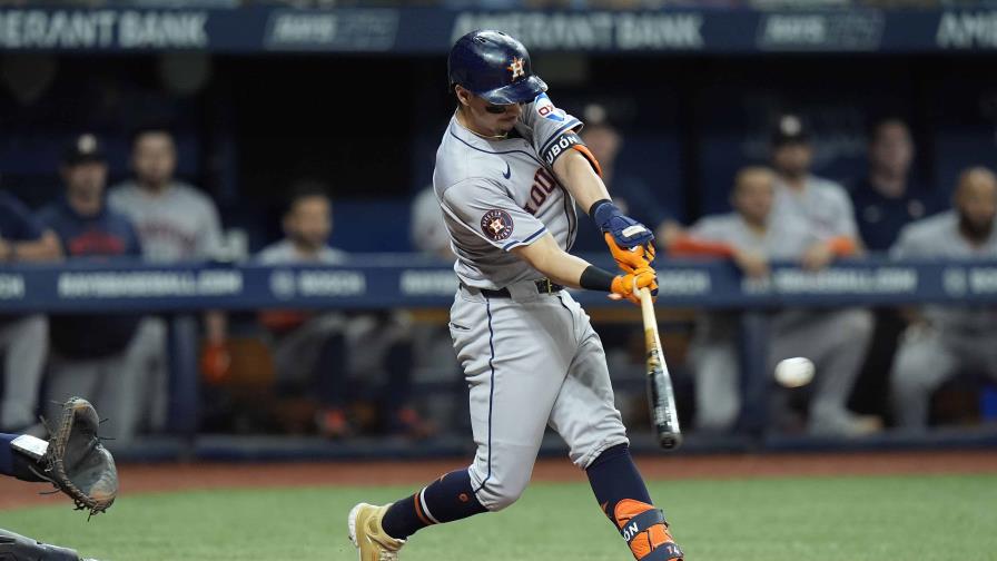 Dubón pega sencillo remolcador en la 10ma para dar triunfo a Astros, 2-1 sobre Rays