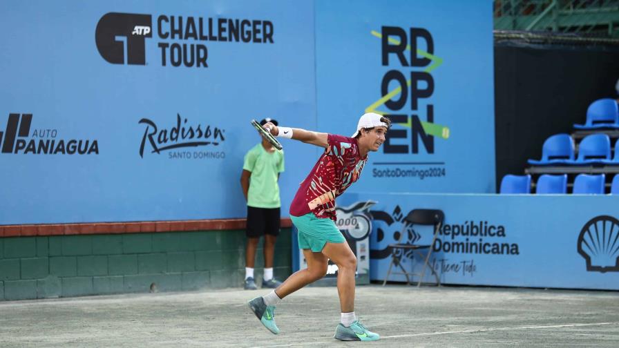 El dominicano Bertran buscará semifinales de dobles este jueves en el RD Open