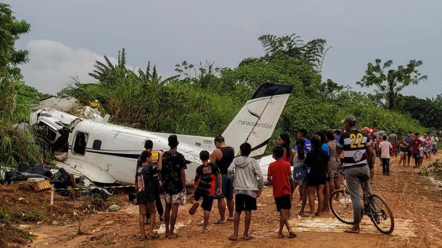 Mueren cinco personas tras caer la avioneta en la que viajaban en Brasil