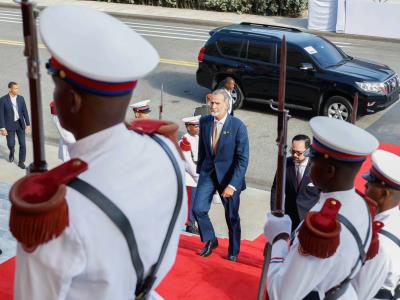 Rey Felipe VI visita a República Dominicana sin compañía de ministro
