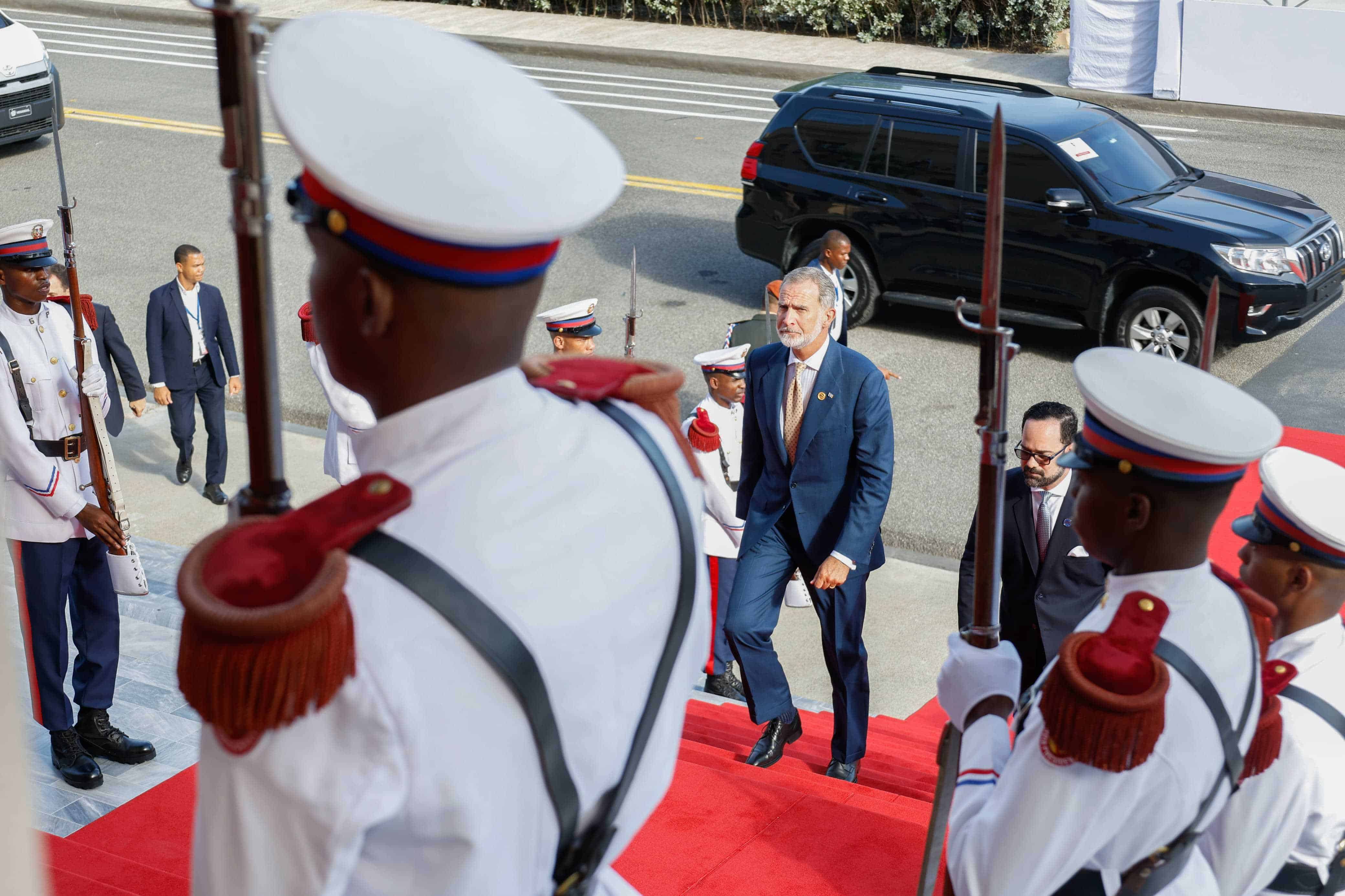 Felipe VI llega al Palacio Nacional.