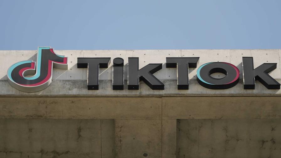 En su lucha contra el gobierno, TikTok se compara con medios estadounidenses de propiedad extranjera