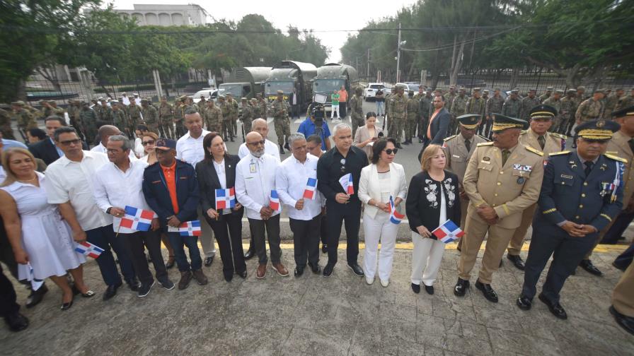 Conmemoran en Santiago el 161 aniversario de la Restauración de la Independencia Nacional