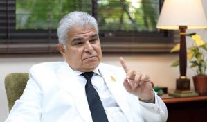 Panamá exige plena libertad de Machado tras ser interceptada violentamente en Caracas