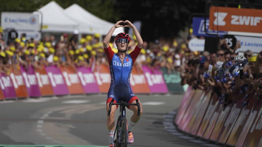 Kerbaol gana la sexta etapa del Tour femenino, Niewiadoma sigue líder