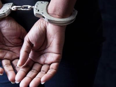 EEUU: Arrestan a 2 mujeres tras muerte de bebé en guardería ilegal