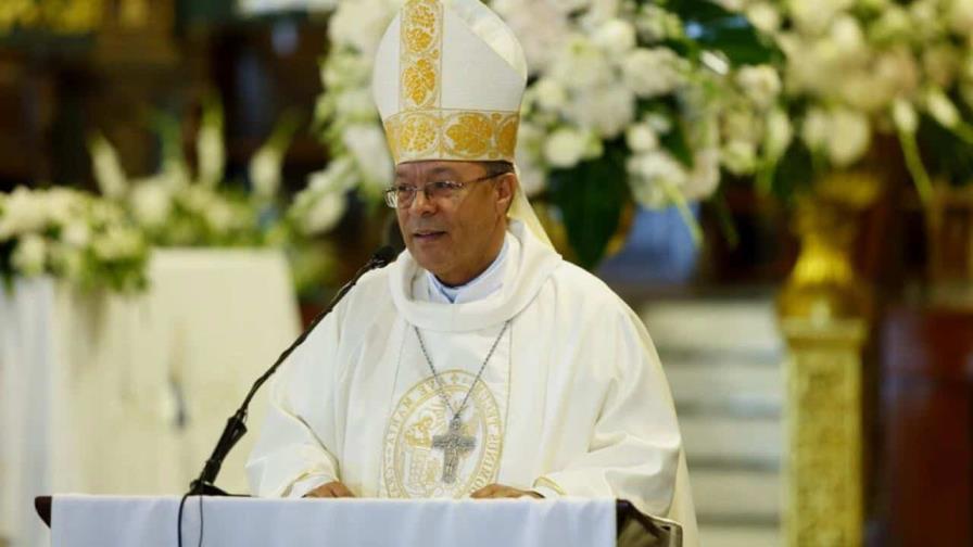 Monseñor Faustino Burgos Brisman es designado obispo de Baní