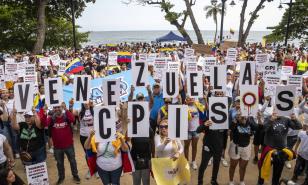 Venezolanos en RD asisten al llamado mundial a apoyar a María Corina Machado y a Edmundo González
