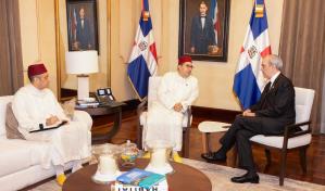Presidente Luis Abinader recibe al ministro de Asuntos Extranjeros de Marruecos