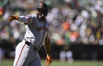 Encarnación voló la verja en la 10ma y Gigantes vencen a Atléticos