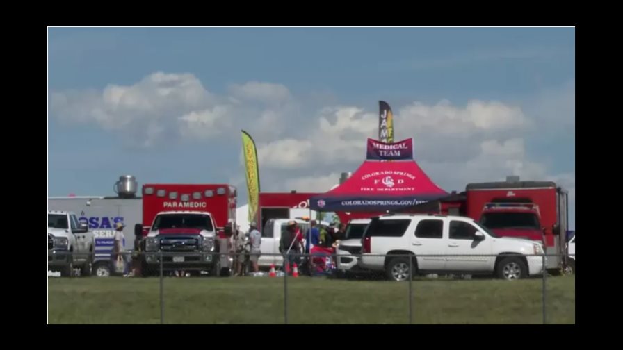 Más de 100 personas afectadas por el calor extremo en una feria aeronáutica en Colorado