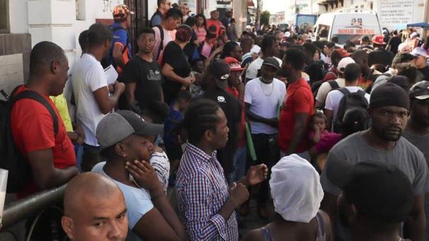 Matan un niño y 8 migrantes haitianos resultan heridos por ataque armado en Sonora de México