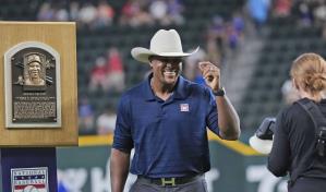 Adrián Beltré tendrá su estatua en el estadio de los Rangers en 2025