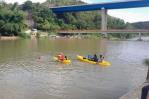 Defensa Civil busca a joven desaparecido en las aguas del río Chavón Defensa Civil busca a joven desaparecido en las aguas del río Chavón
