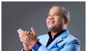 Héctor Acosta anuncia concierto gratuito para celebrar apoyo del público en su proceso de cáncer