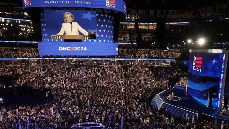 Hillary Clinton respalda la candidatura de Kamala Harris en convención demócrata