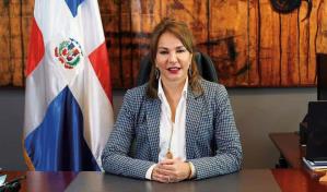 Solo tres mujeres se cuentan entre los ministros del nuevo gabinete Solo tres mujeres se cuentan entre los ministros del nuevo gabinete