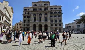 Cuba recibi&oacute; 1.46 millones de turistas hasta julio, un 2 % menos en t&eacute;rminos interanuales