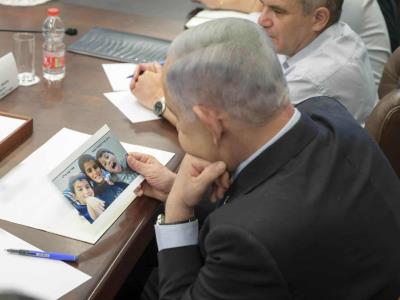 Rehenes liberados se reúnen con Netanyahu