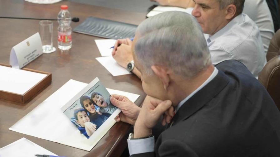 Rehenes liberados se reúnen con Netanyahu: Me prometió que hará todo por traer a mi hijo