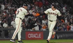 Matt Chapman dispara jonrón en el 6to y Gigantes derrotan a Medias Blancas 5-3