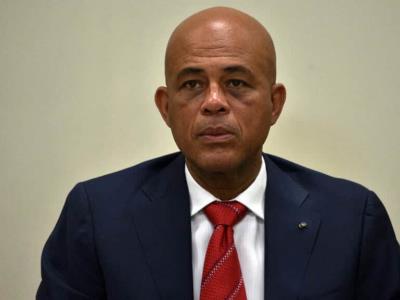 Haití congela cuentas bancarias al expresidente Michel Martelly
