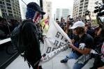 Policía arresta a manifestantes afuera de consulado de Israel en Chicago en 2do día de CND Policía arresta a manifestantes afuera de consulado de Israel en Chicago en 2do día de CND