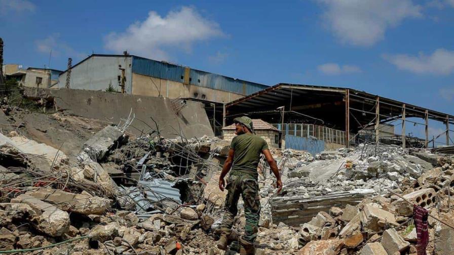 Un muerto y 20 heridos en bombardeos de Israel por segundo día contra el este del Líbano