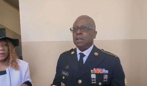 Militar retirado de EE.UU rechaza conciliar con oficial migratorio dominicano y pide ir a juicio