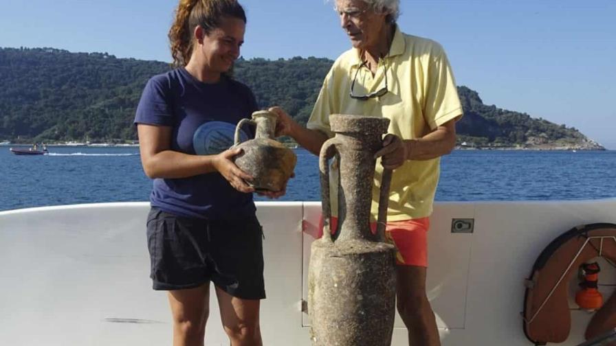 Robots italianos analizan cientos de ánforas romanas en las profundidades del mar Tirreno