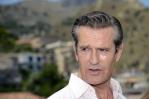 El actor británico Rupert Everett confirma su boda con Henrique, un contable brasileño