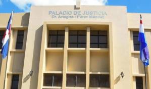 Imponen tres meses de prisión preventiva a mujer cortó parte del cuero cabelludo a su hija