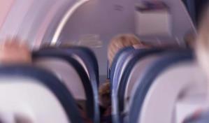 Italia investiga turbulencia en avión que dejó heridas a dos auxiliares