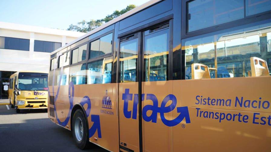 Santiago estrena este domingo el sistema de transporte escolar TRAE con 150 autobuses eléctricos