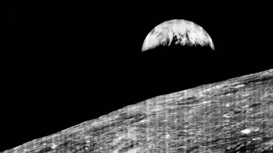 Se cumplen 58 años de la primera foto de la Tierra desde la Luna