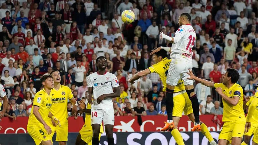 El Villarreal gana en el Sánchez-Pizjuán con un gol de Ayoze en el alargue (1-2)