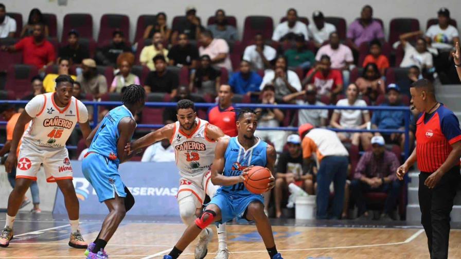 Los Titanes ponen contra la pared a los Cañeros del Este en la LNB