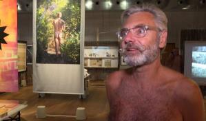 Visitar desnudo un museo en Francia para descubrir los paraísos naturistas