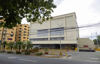 Venden la sucursal de Supermercados La Cadena de la avenida Núñez de Cáceres