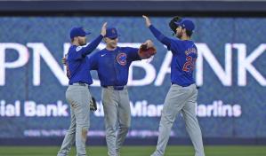 Crow-Armstrong batea jonrón de campo en triunfo de Cachorros ante Marlins