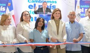 Inauguran la Escuela Básica Gloria Beato en Navarrete, Santiago
