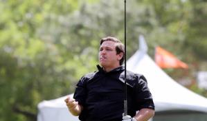 Pol&eacute;mica en Florida por plan del gobernador de construir campos de golf en parques estatales