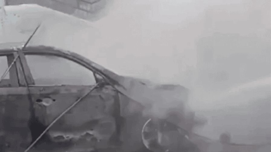 Se incendia yipeta en la avenida John F. Kennedy